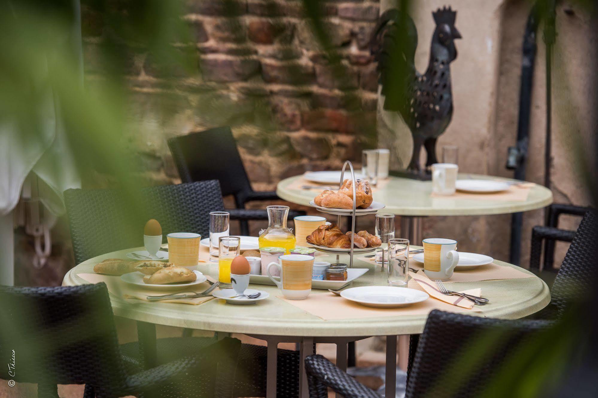 La Rose Hotel Julienas Ngoại thất bức ảnh